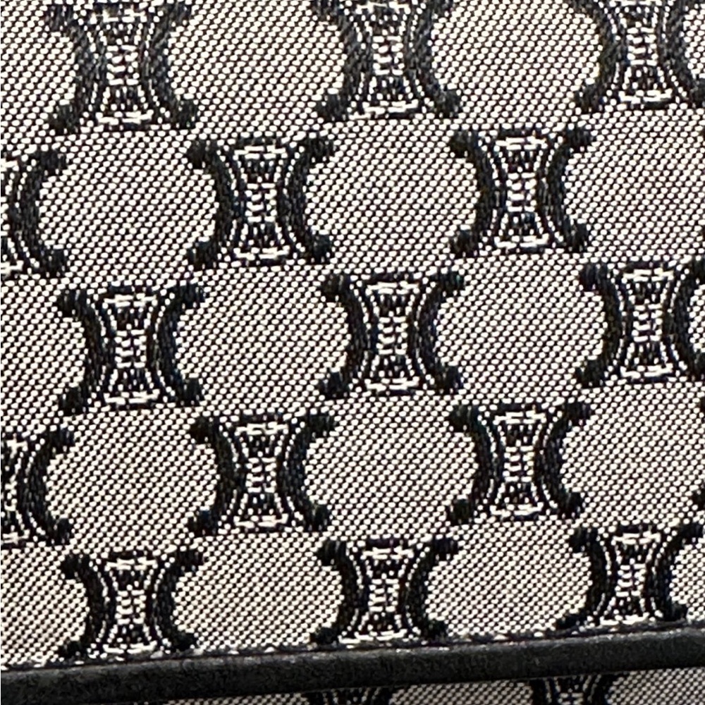 Celine Monogram Wallet - Picture 9 of 11